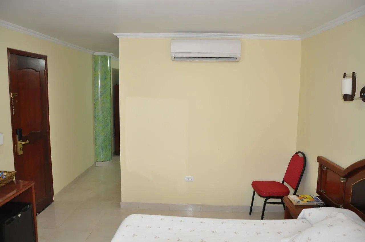 Hotel El Caimito Βιλιαβισένσιο